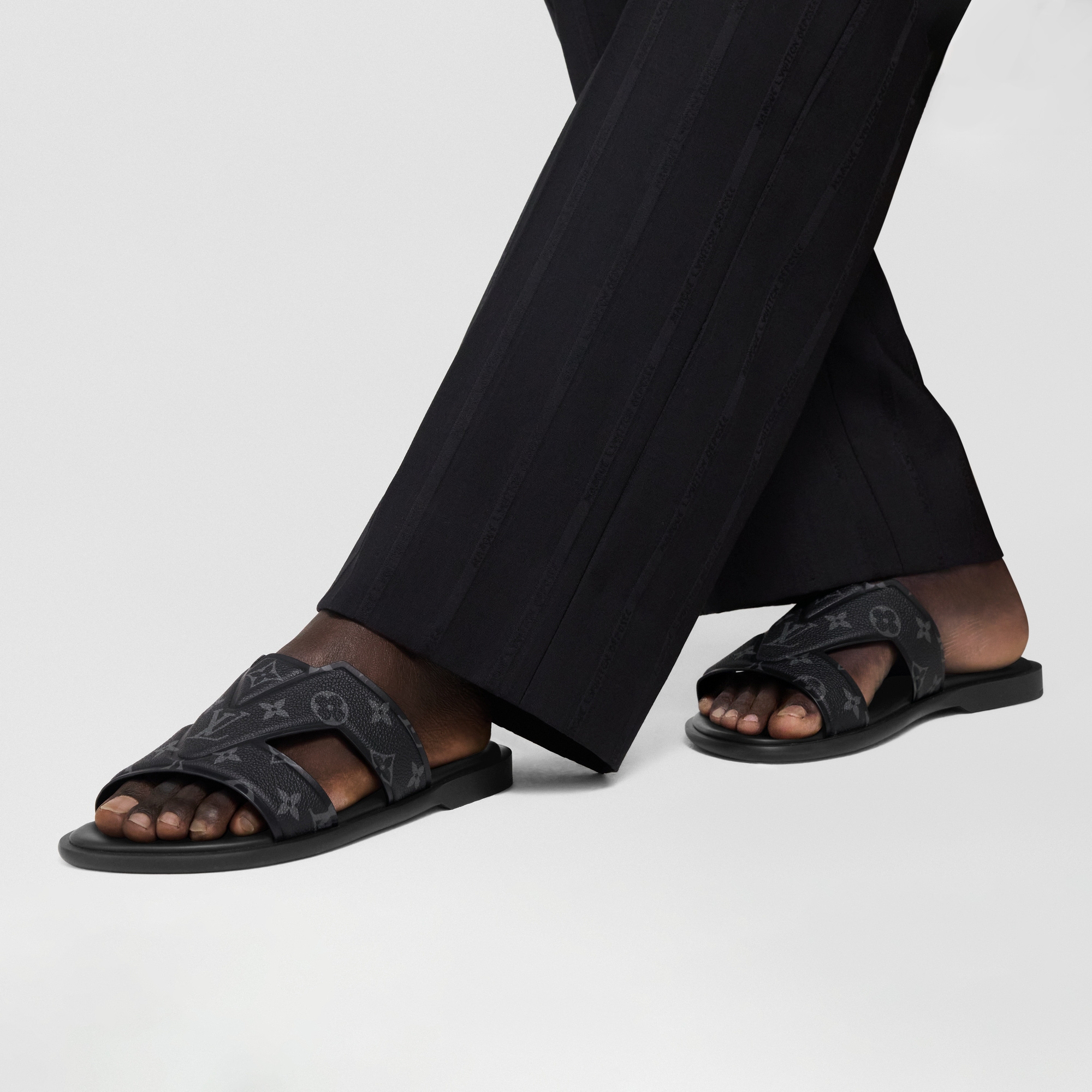 LV Oasis Mule S00 - Chuseok Gift Guide | LOUIS VUITTON ®